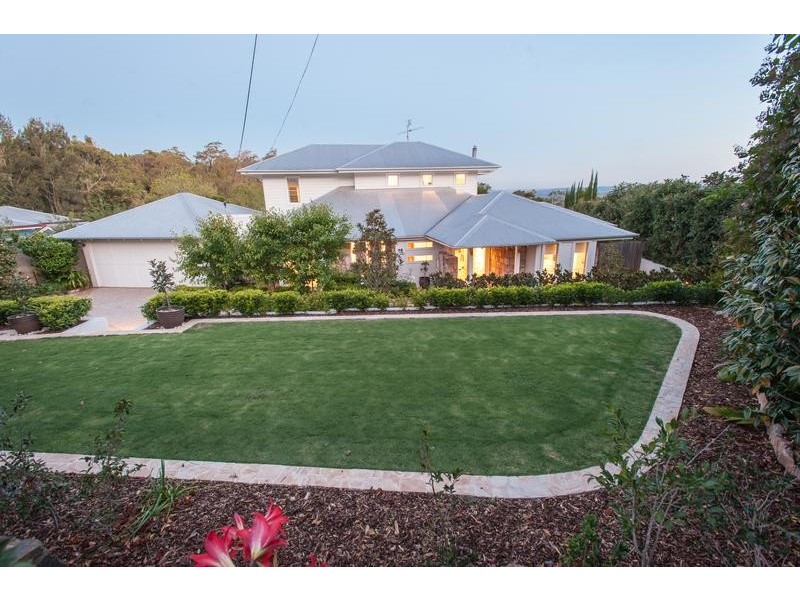 190 Rowbotham Street, Middle Ridge QLD 4350