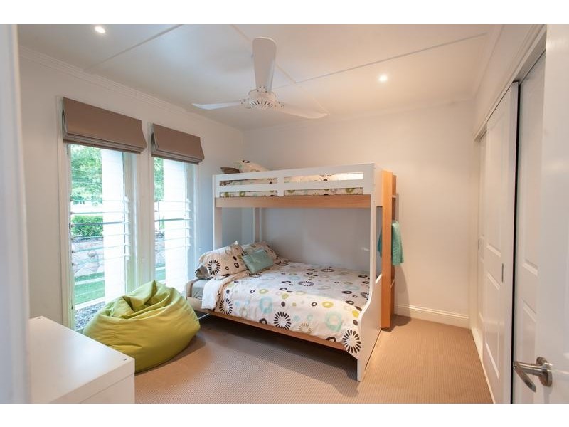 190 Rowbotham Street, Middle Ridge QLD 4350