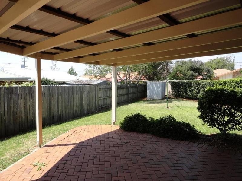30 Liebke Crescent, Cranley QLD 4350