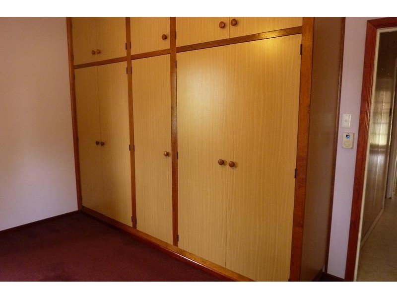 93 Anzac Avenue, Newtown QLD 4350