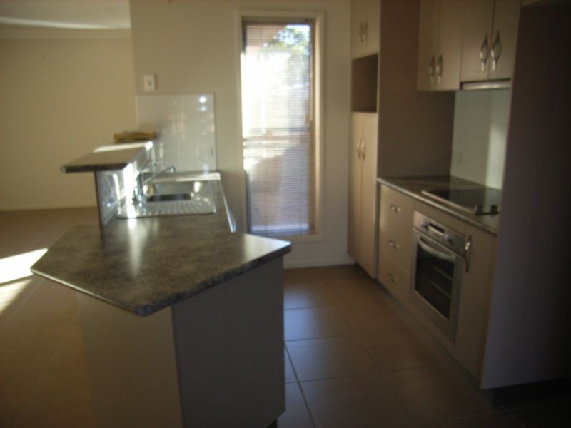 5/169 Alderley, Centenary Heights QLD 4350