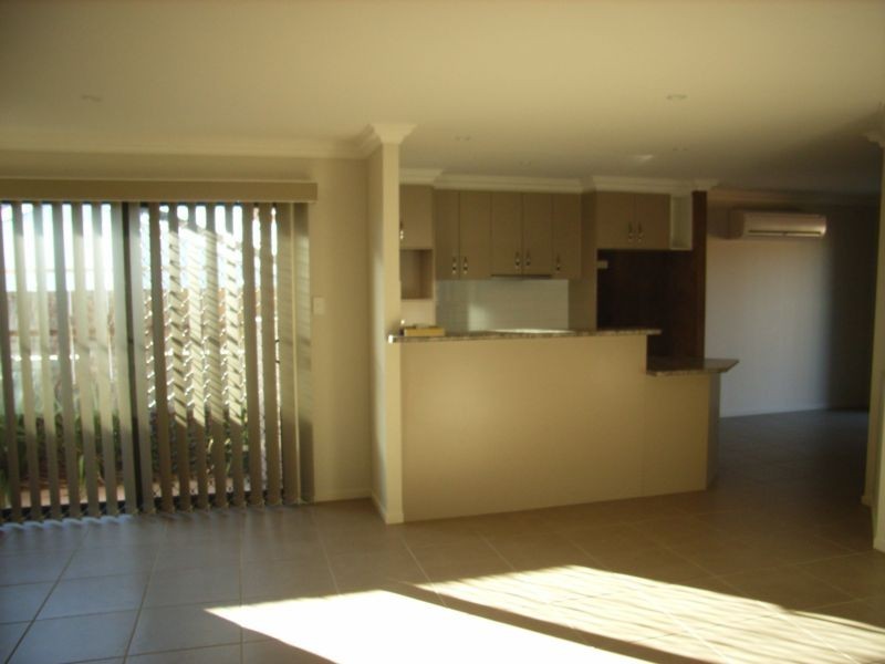 5/169 Alderley, Centenary Heights QLD 4350