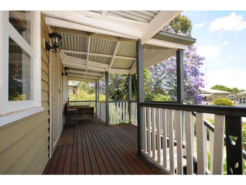 4 Dally Street, South Toowoomba QLD 4350