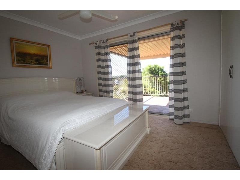 9 Gregory Street, Harlaxton QLD 4350