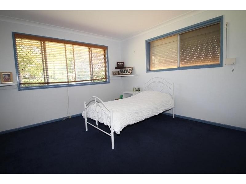 9 Gregory Street, Harlaxton QLD 4350