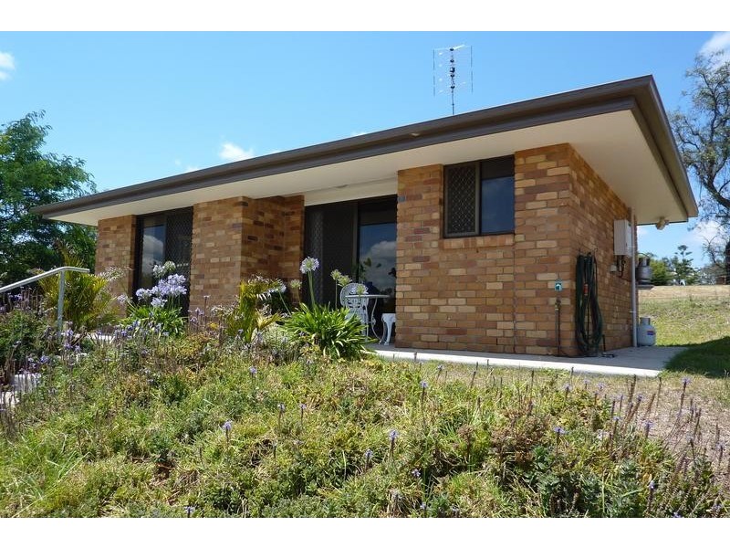 11 Academy Court, Glenvale QLD 4350