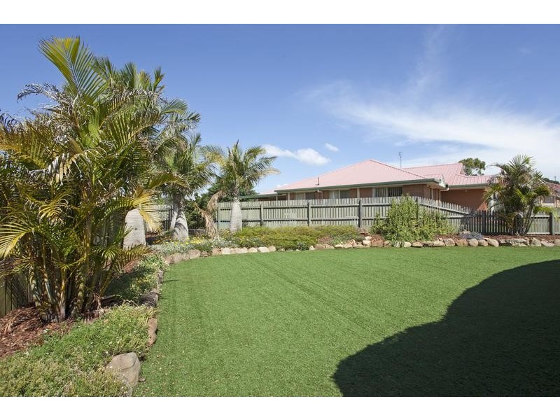 5 Elvery Court, Middle Ridge QLD 4350