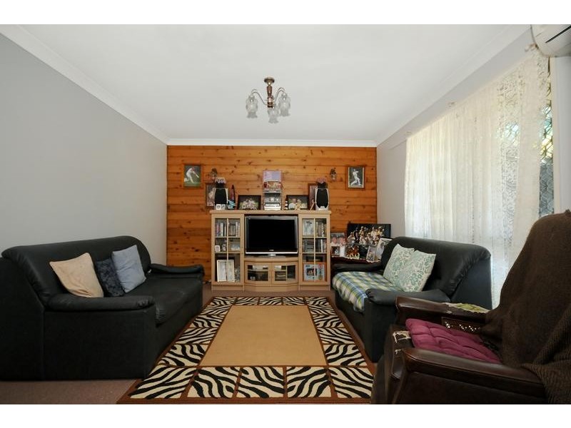 17 Sherry Street, Wilsonton Heights QLD 4350