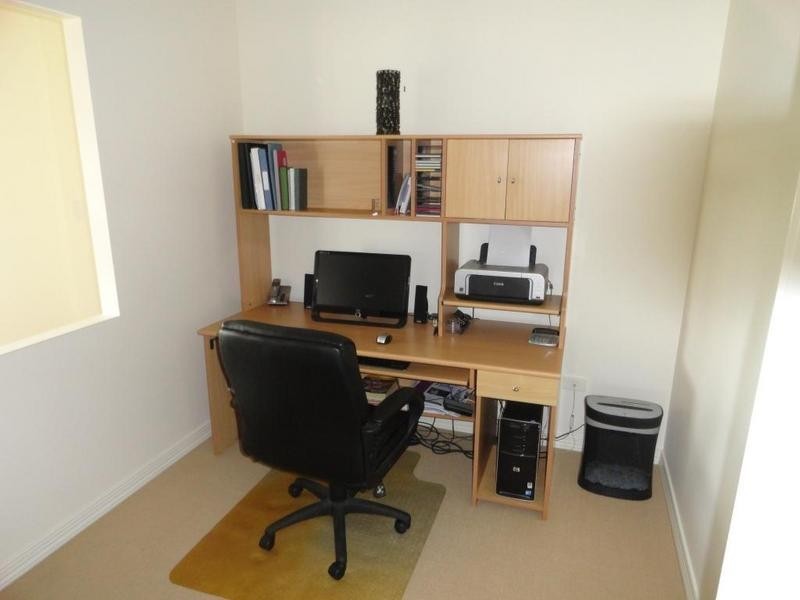 16 Traverston Court, Preston QLD 4352