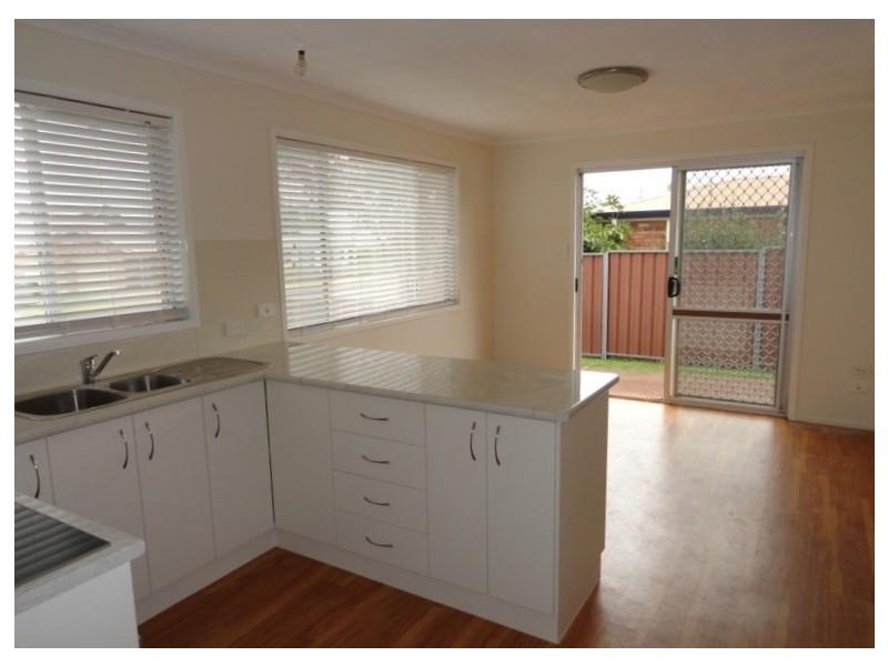 1/32 Matthews Street, Harristown QLD 4350