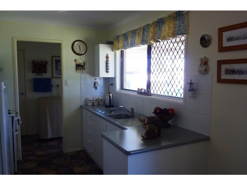 41 Paull Street, Wilsonton QLD 4350