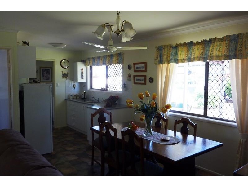 41 Paull Street, Wilsonton QLD 4350