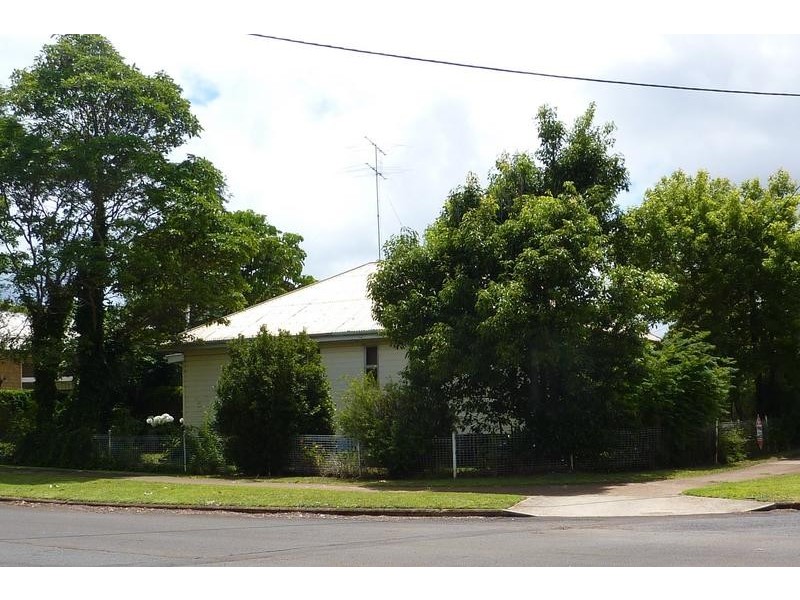 55 Gleeson Street, Harlaxton QLD 4350