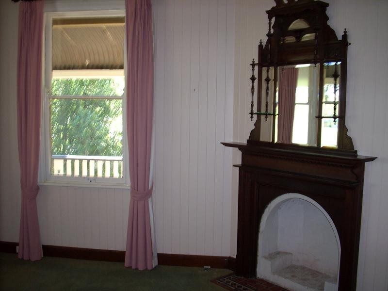 19 Godsall Street, East Toowoomba QLD 4350