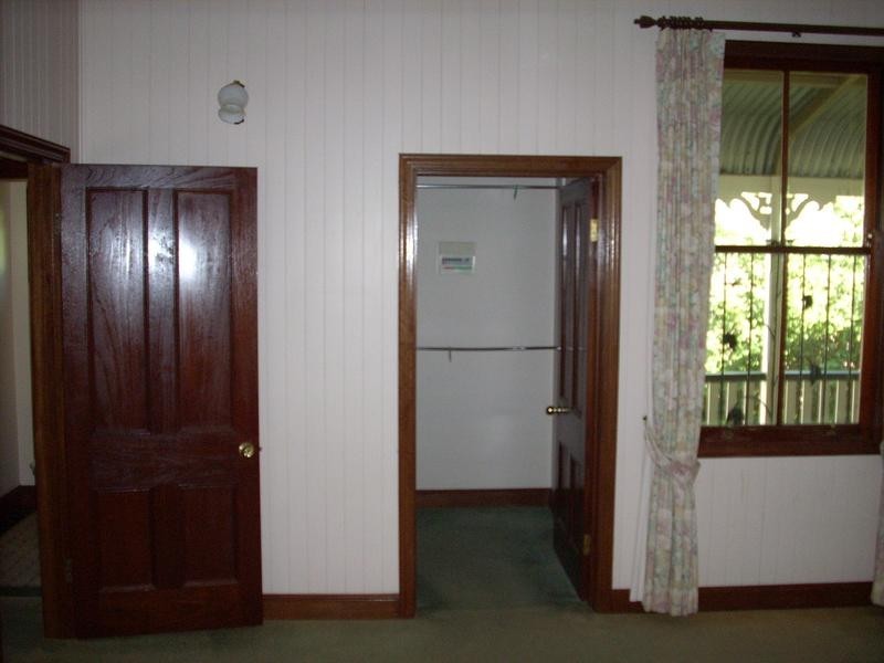 19 Godsall Street, East Toowoomba QLD 4350