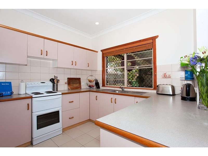 3 Ford Street, Rockville QLD 4350
