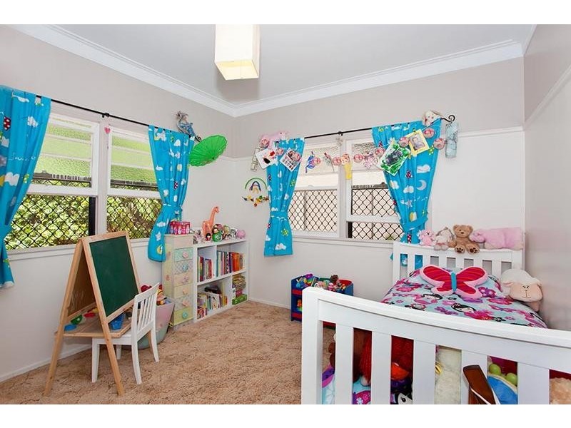 3 Ford Street, Rockville QLD 4350