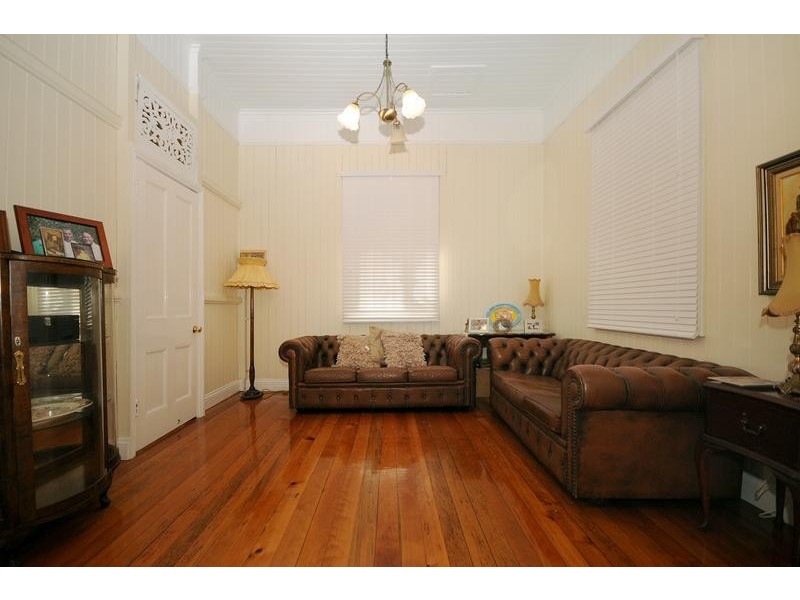 60 Curzon Street, East Toowoomba QLD 4350