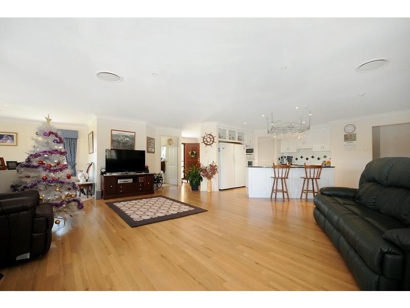 5 Fawngrove Drive, Glenvale QLD 4350