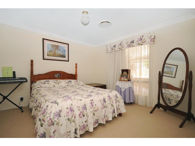 5 Fawngrove Drive, Glenvale QLD 4350