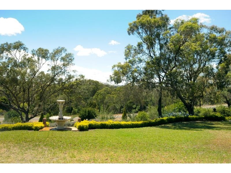 5 Fawngrove Drive, Glenvale QLD 4350