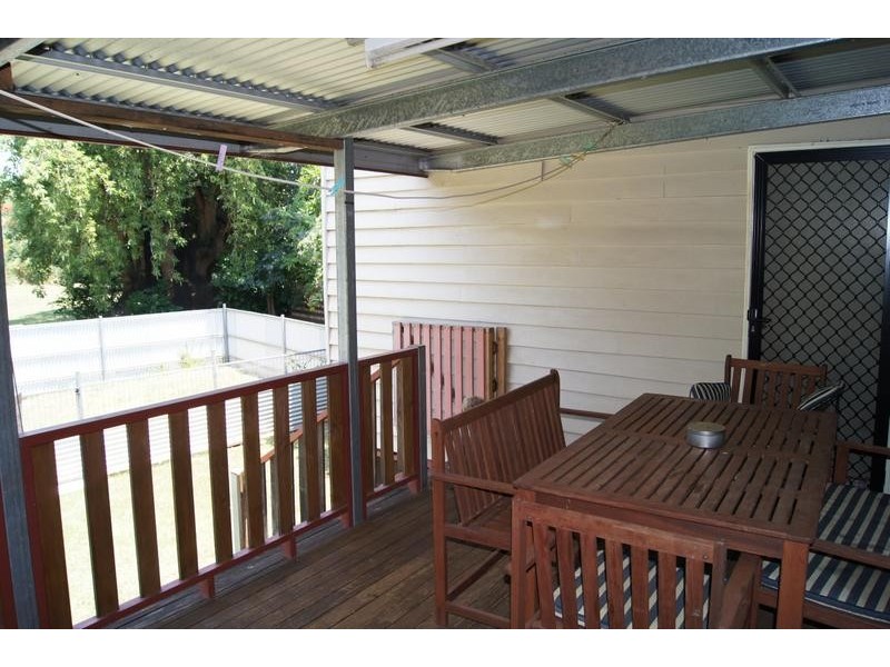 25 Railway Street, Helidon QLD 4344