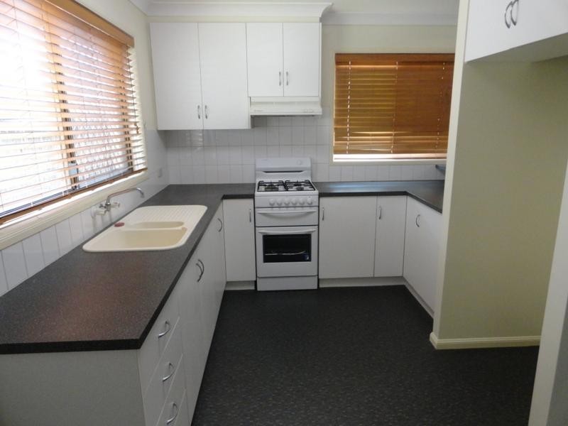 18/25 Gladstone Street, Newtown QLD 4350