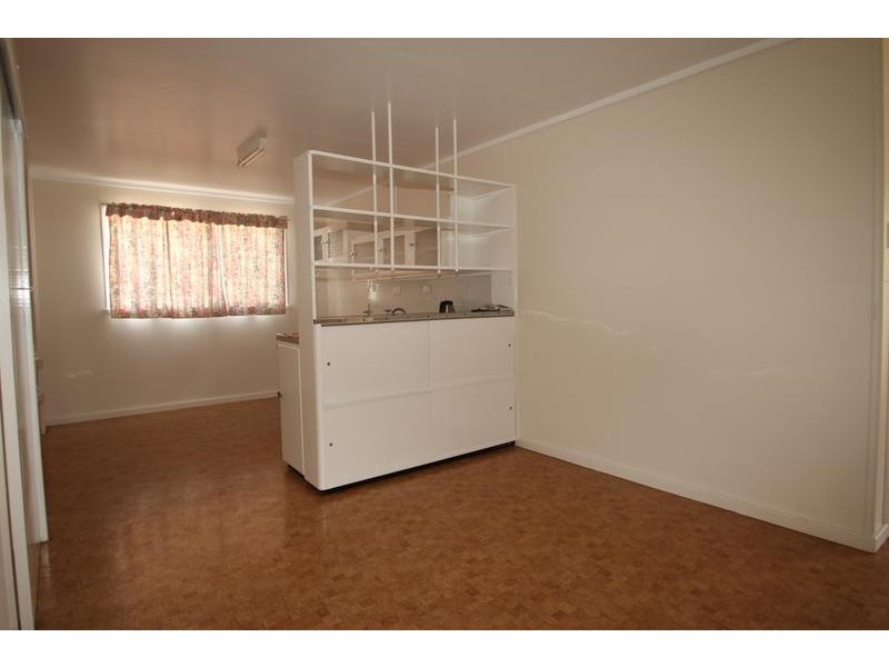 3 Monash Street, Newtown QLD 4350