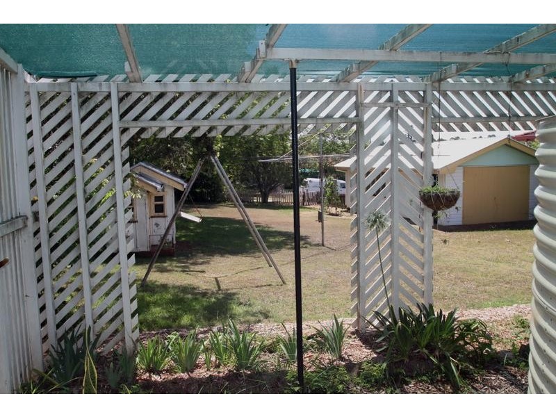 3 Monash Street, Newtown QLD 4350