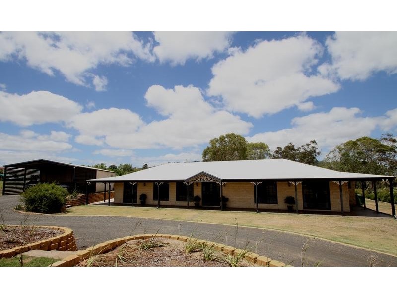11 Strathdarr Drive, Torrington QLD 4350