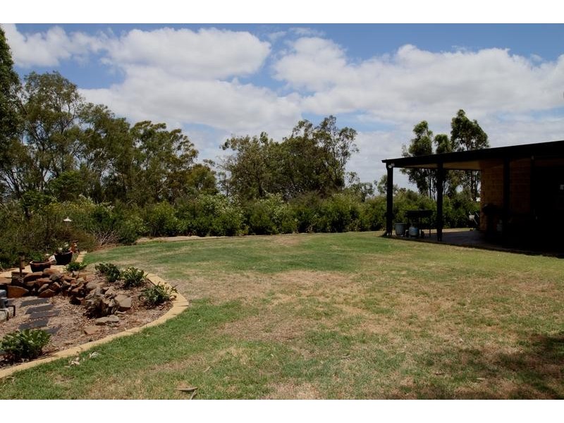 11 Strathdarr Drive, Torrington QLD 4350