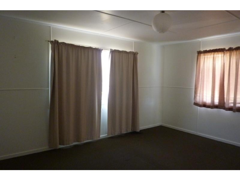 159 Stephen Street, Harristown QLD 4350