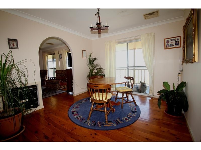 25 Linora Drive, Gowrie Mountain QLD 4350