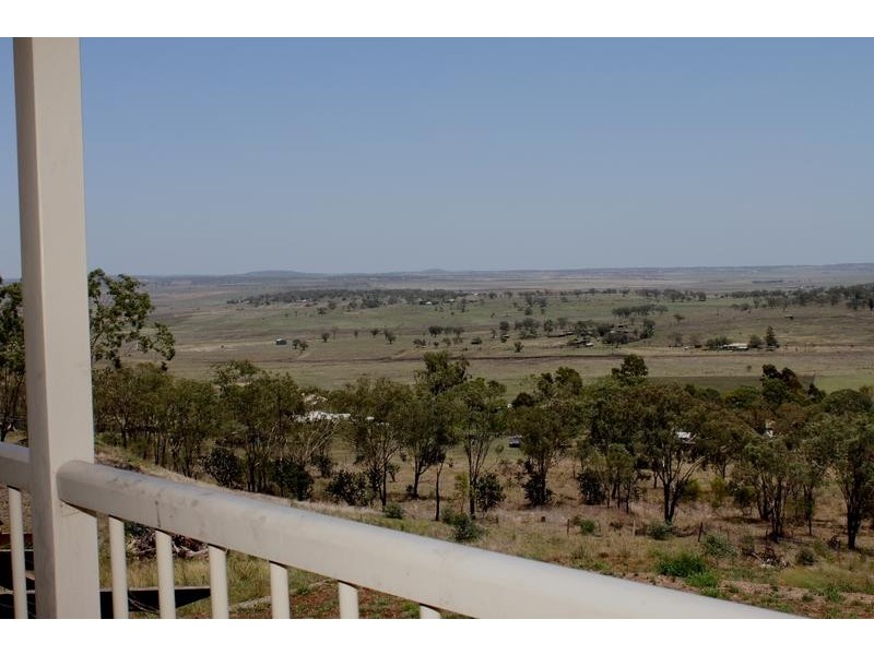 25 Linora Drive, Gowrie Mountain QLD 4350