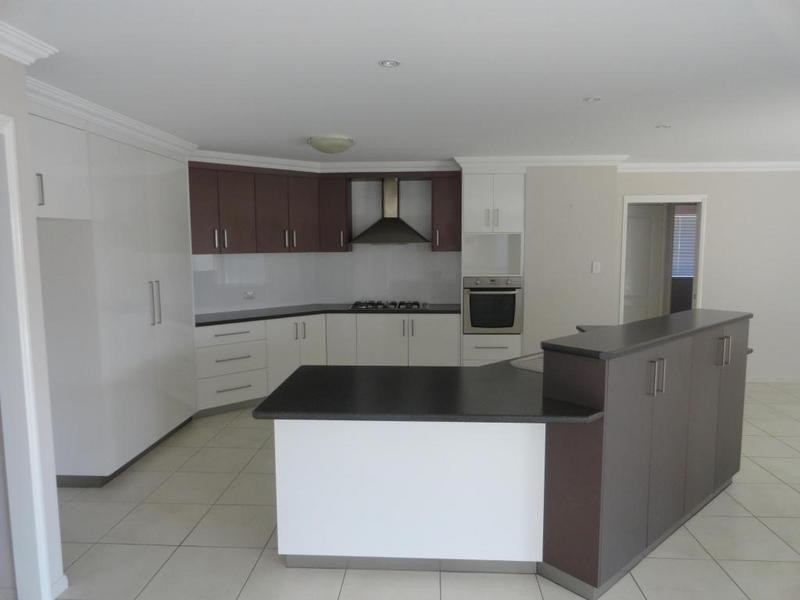 15 Quail Street, Rangeville QLD 4350