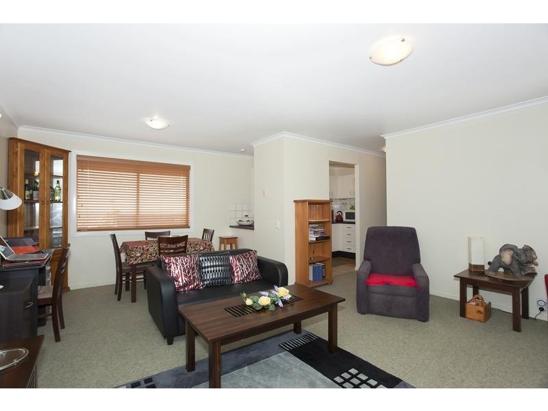 38/2 Benjamin Street, Mount Lofty QLD 4350