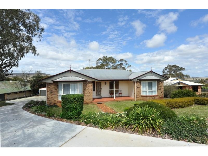 13 Schloss Court, Westbrook QLD 4350