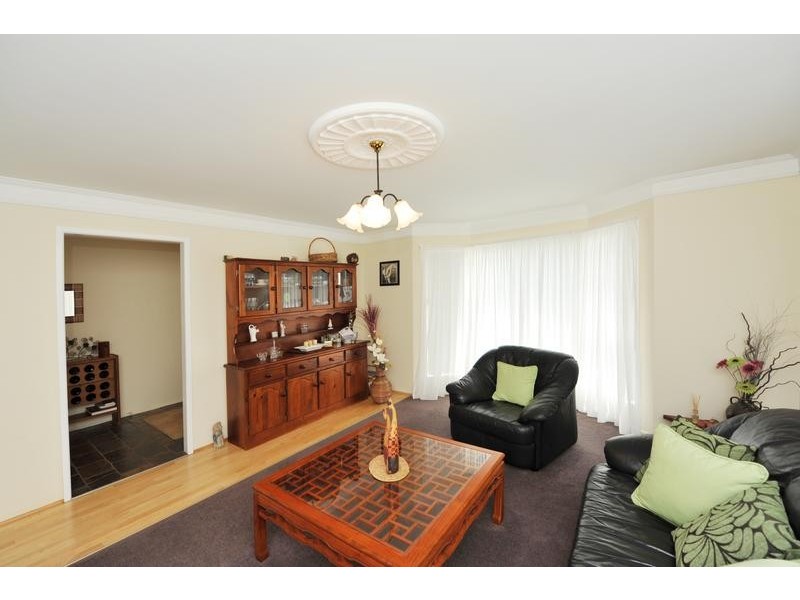 13 Schloss Court, Westbrook QLD 4350