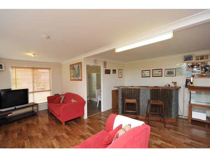 13 Schloss Court, Westbrook QLD 4350