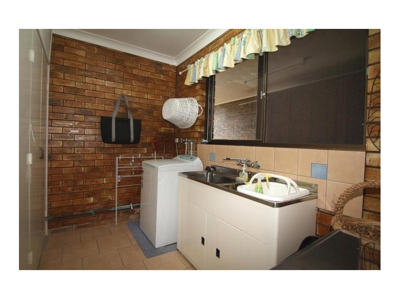 19 Meadows Road, Withcott QLD 4352