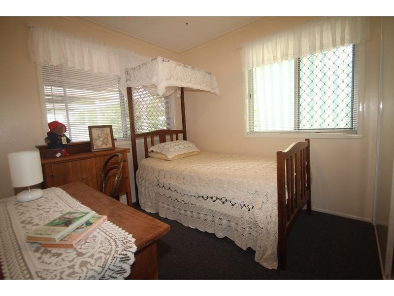 9 Stewart Street, Withcott QLD 4352