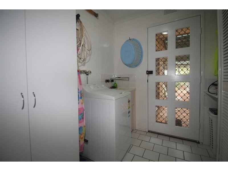 9 Stewart Street, Withcott QLD 4352