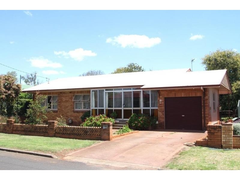 3 Birdwood Street, Newtown QLD 4350