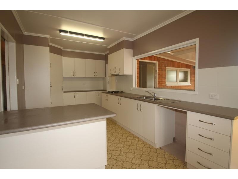 3 Birdwood Street, Newtown QLD 4350