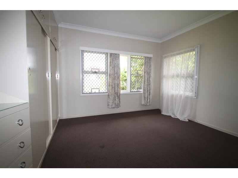 3 Birdwood Street, Newtown QLD 4350