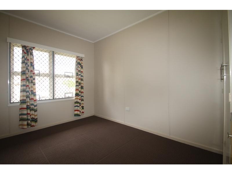 3 Birdwood Street, Newtown QLD 4350