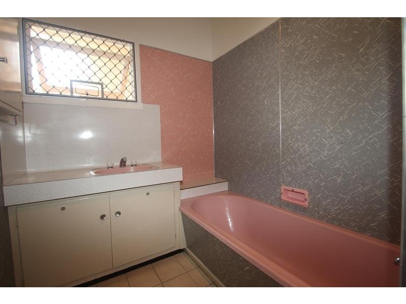 3 Birdwood Street, Newtown QLD 4350