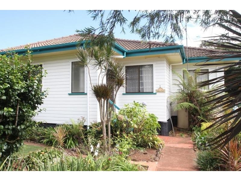 1 Finnie Street, Newtown QLD 4350