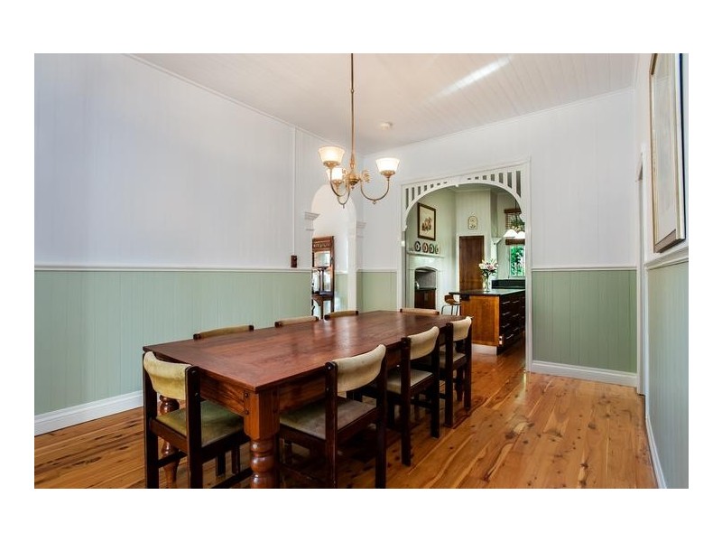 90 Lindsay Street, East Toowoomba QLD 4350