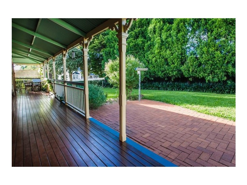 90 Lindsay Street, East Toowoomba QLD 4350